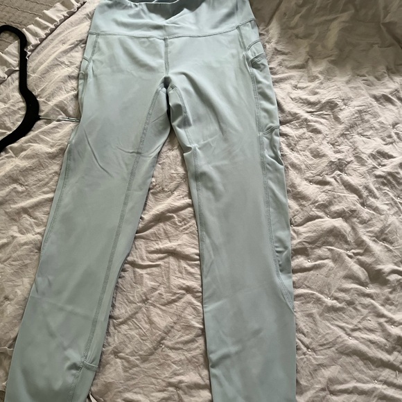 Light blue size small yoga pants with pockets - Picture 1 of 4